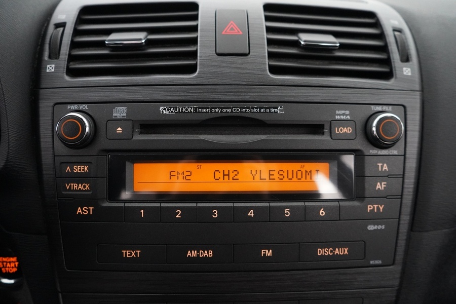 Toyota Avensis vaihtoauto