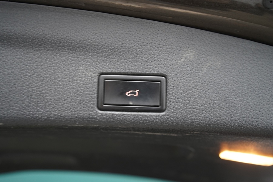 SEAT Alhambra vaihtoauto