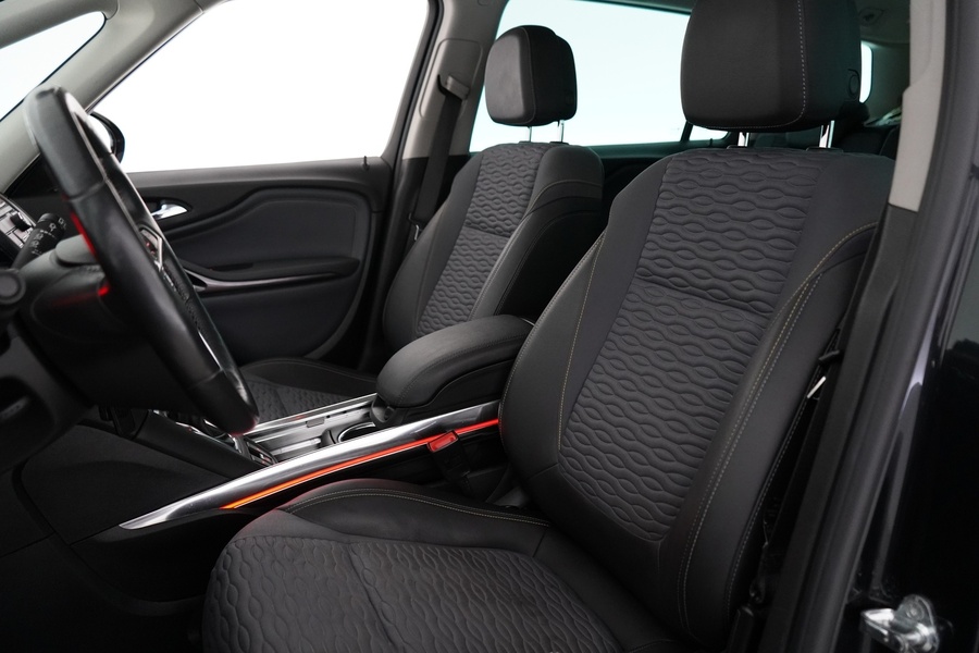 Opel Zafira Tourer vaihtoauto