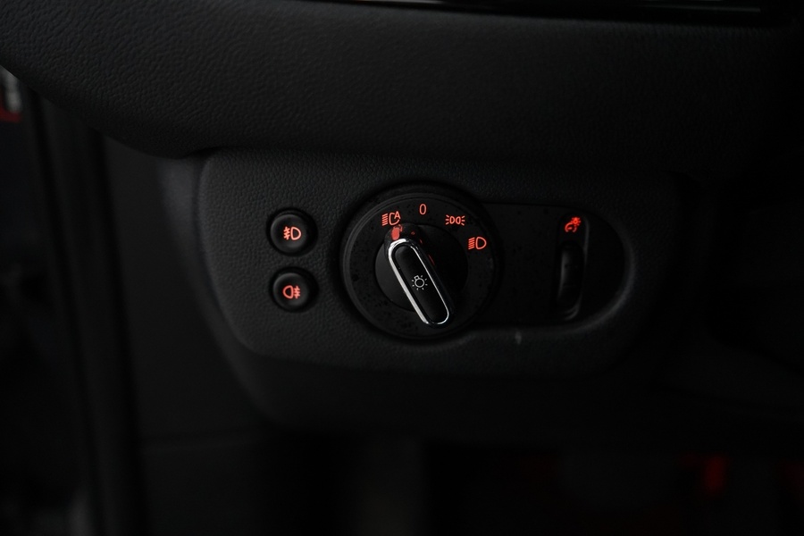 Mini Clubman vaihtoauto