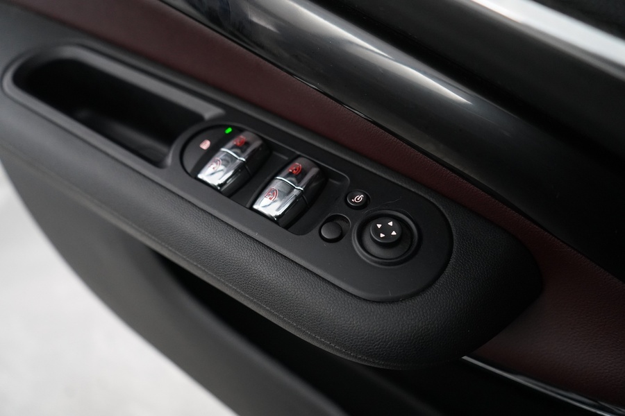 Mini Clubman vaihtoauto