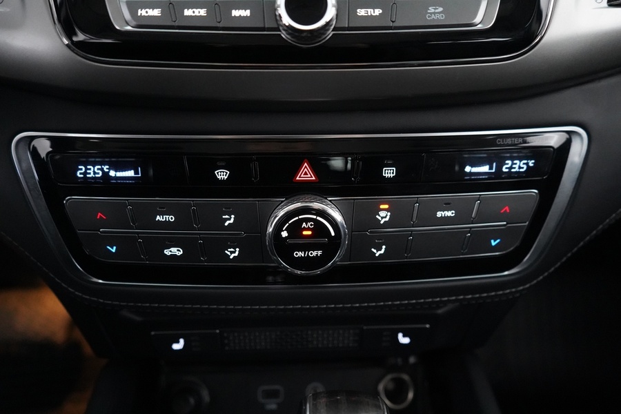 SsangYong Rexton vaihtoauto