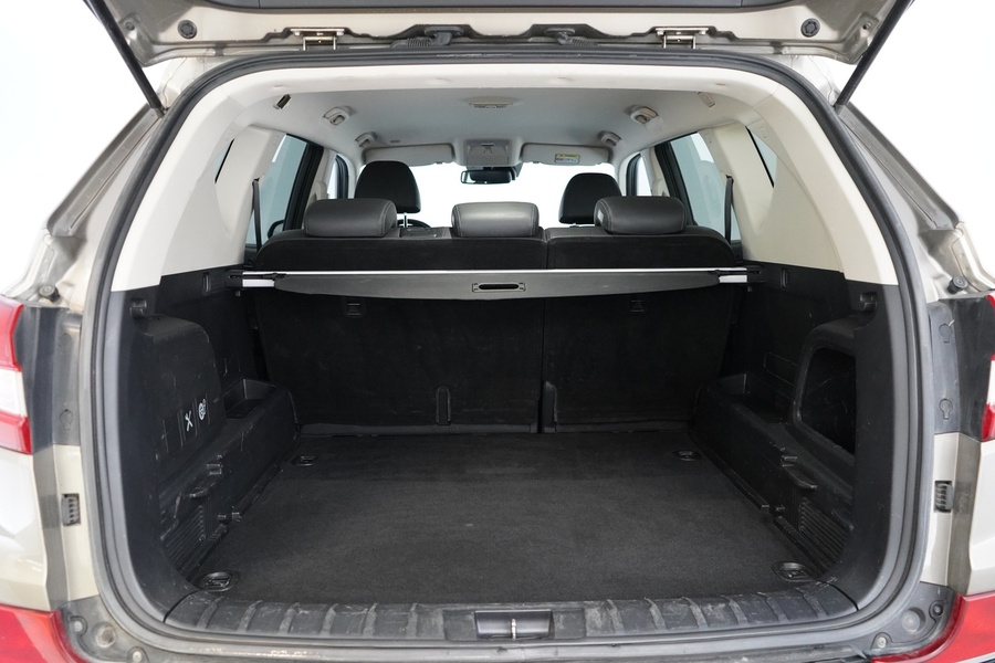 SsangYong Rexton vaihtoauto