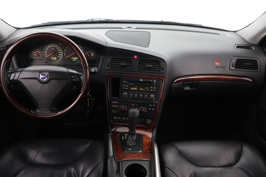 Volvo XC70 vaihtoauto