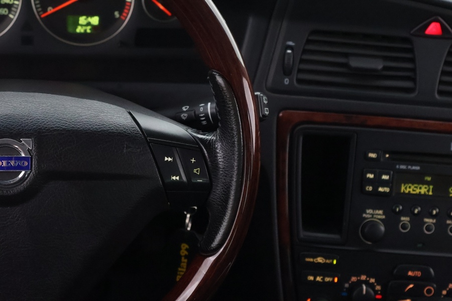 Volvo XC70 vaihtoauto