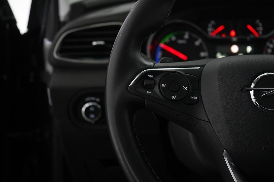 Opel Grandland X vaihtoauto