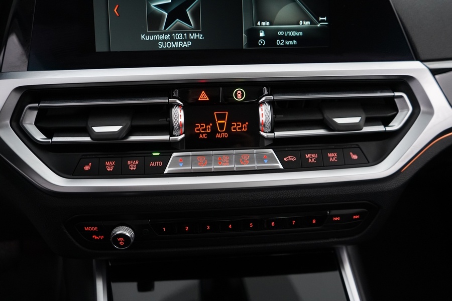BMW 320 vaihtoauto