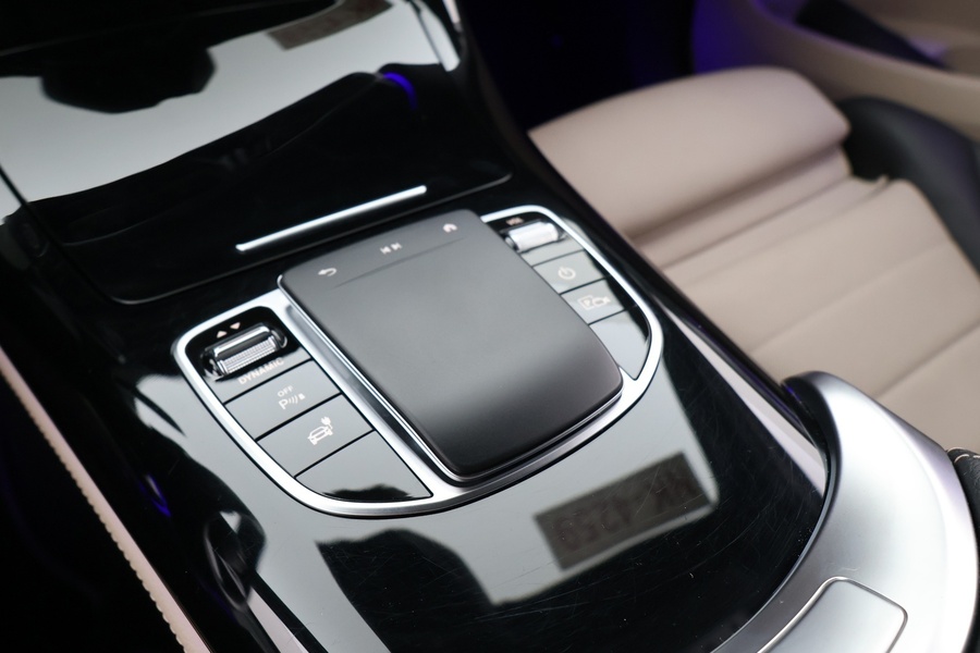 Mercedes-Benz EQC vaihtoauto