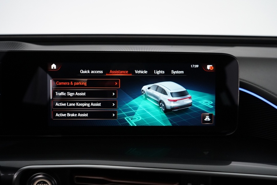 Mercedes-Benz EQC vaihtoauto