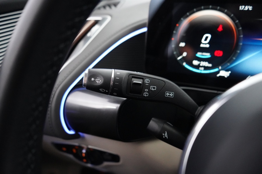 Mercedes-Benz EQC vaihtoauto