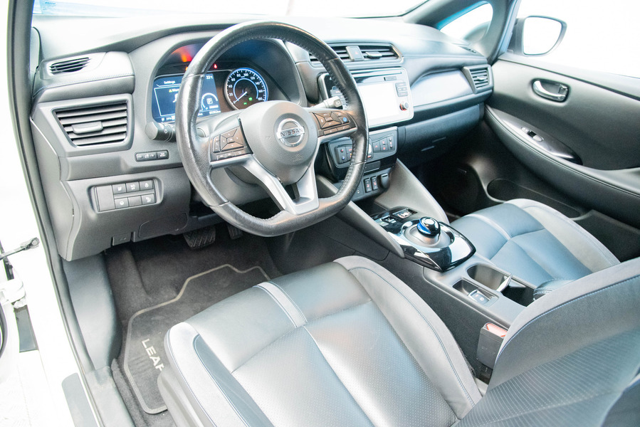 Nissan Leaf vaihtoauto