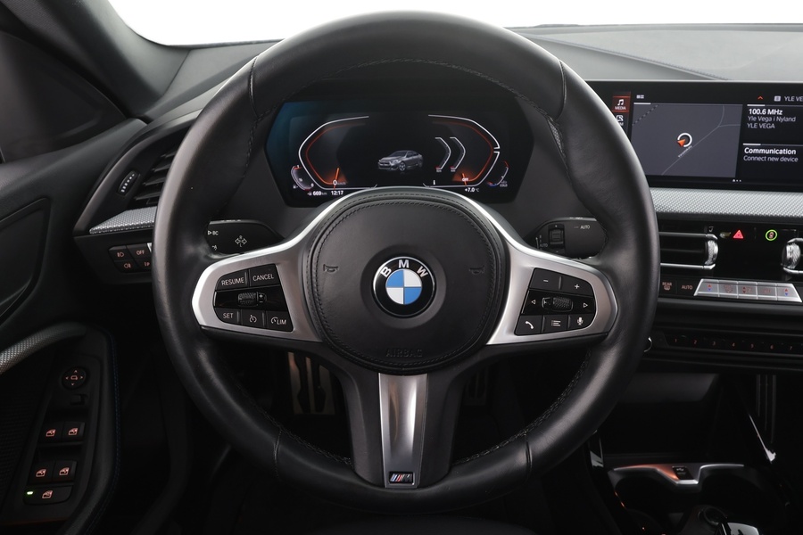 BMW 218 vaihtoauto
