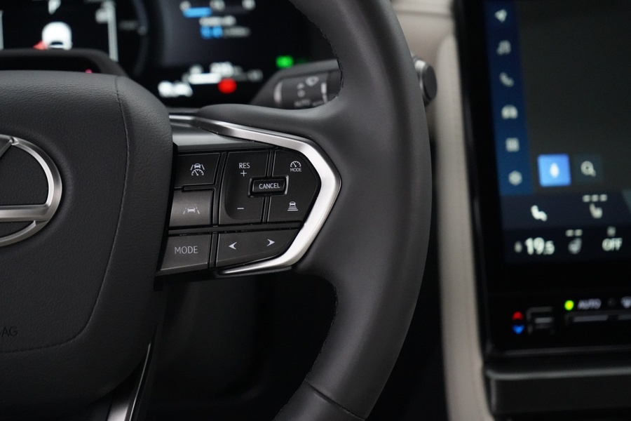 Lexus LBX vaihtoauto