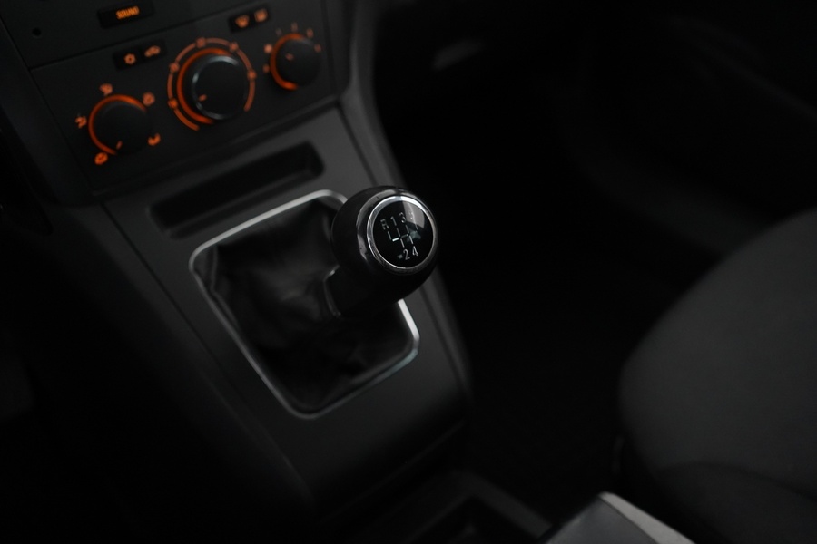 Opel Zafira vaihtoauto