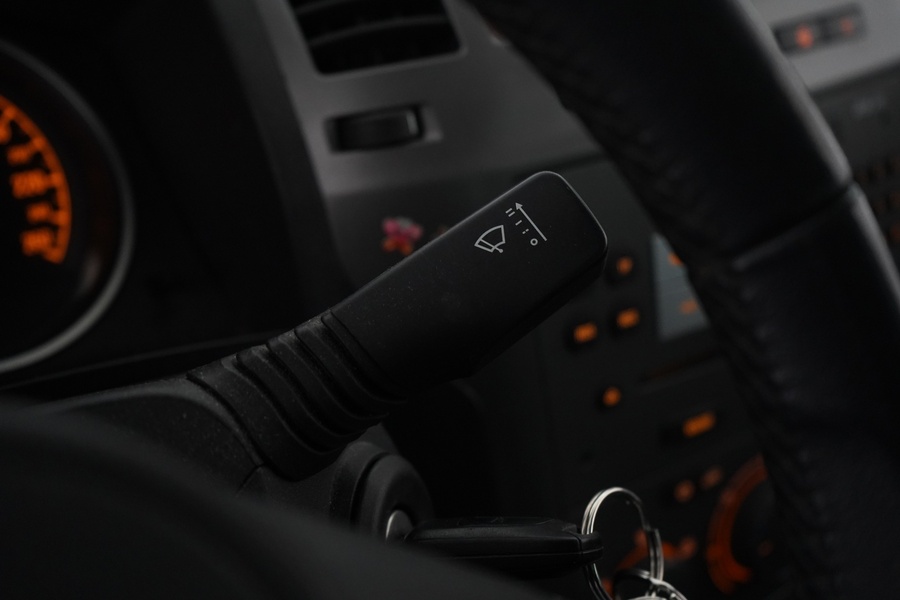 Opel Zafira vaihtoauto