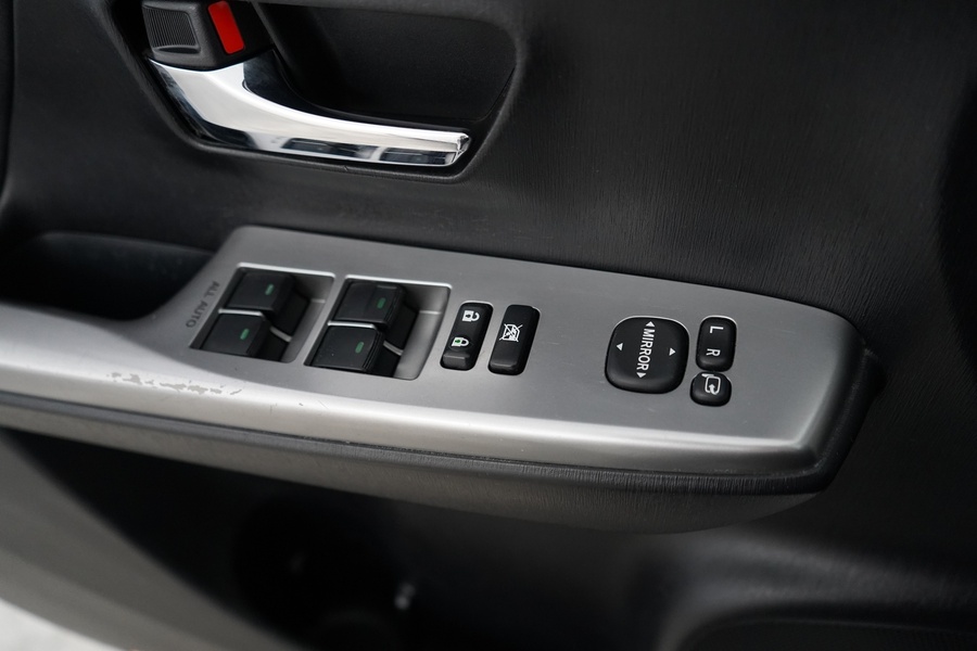 Toyota Prius+ vaihtoauto