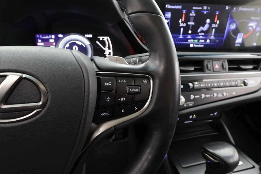 Lexus ES vaihtoauto