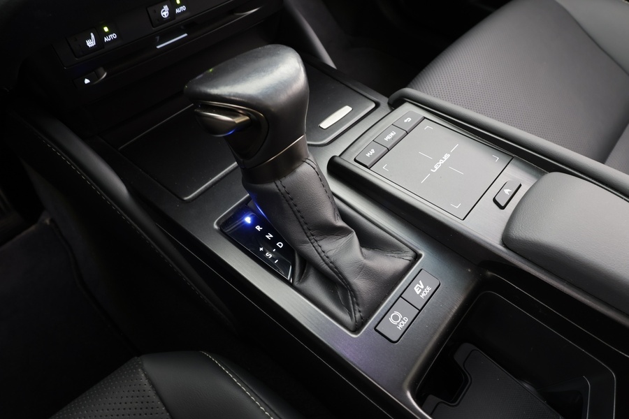 Lexus ES vaihtoauto
