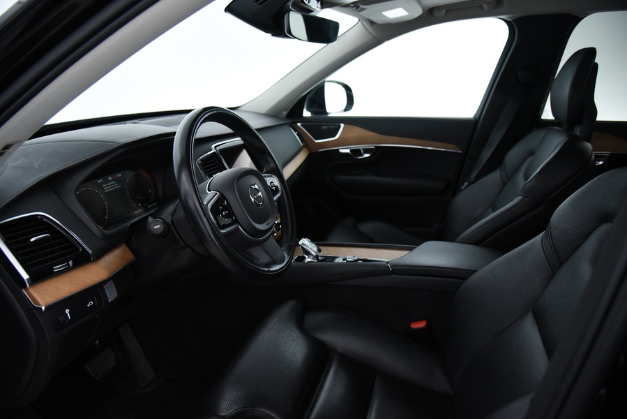 Volvo XC90 vaihtoauto