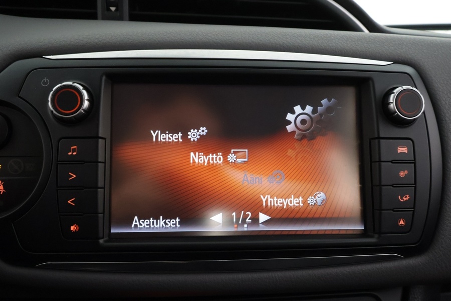 Toyota Yaris vaihtoauto