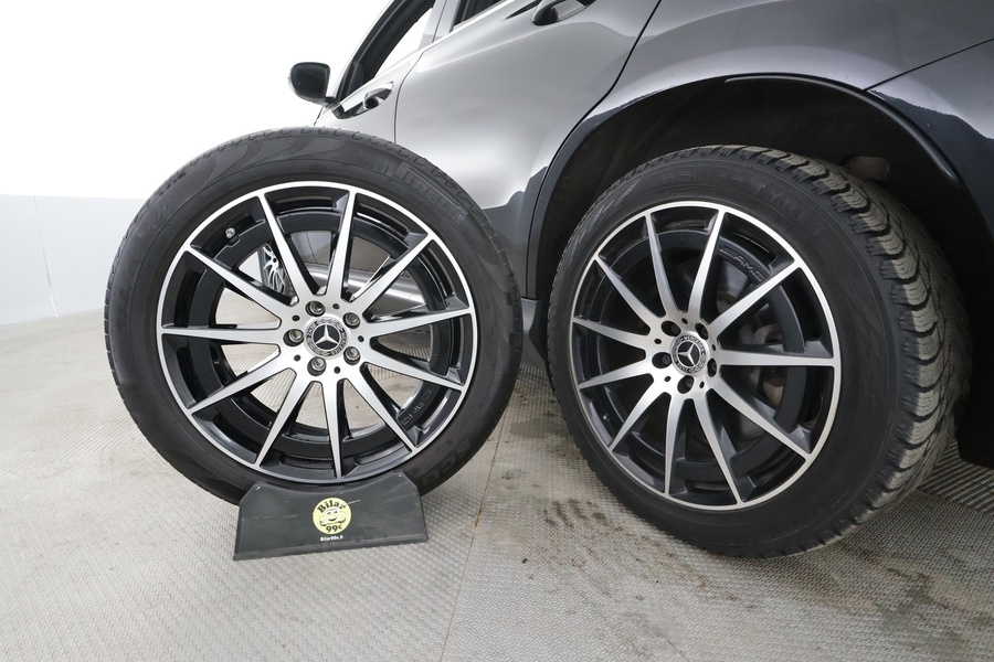 Mercedes-Benz EQC vaihtoauto