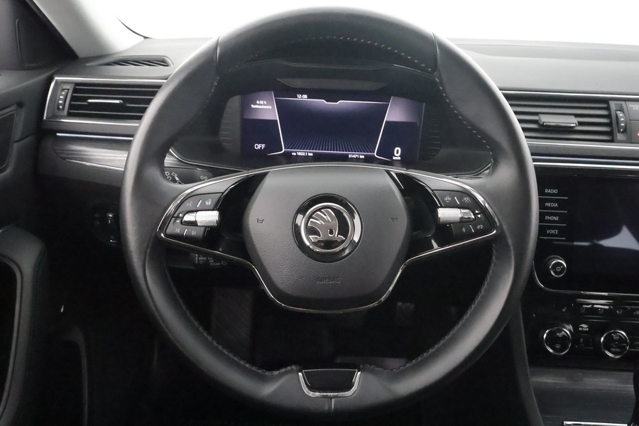 Skoda Superb vaihtoauto