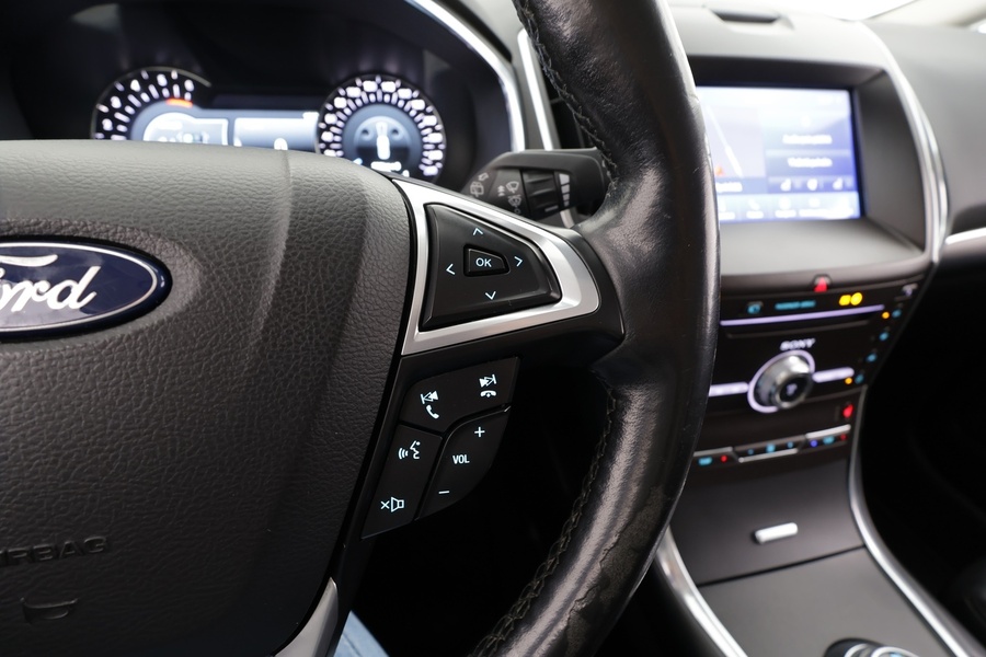 Ford S-MAX vaihtoauto