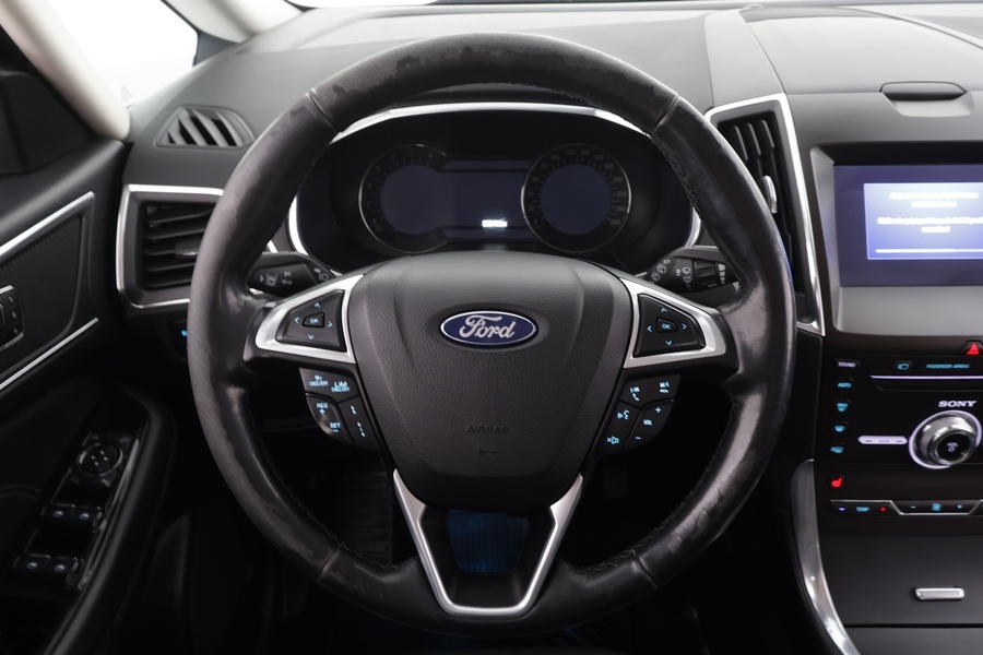 Ford S-MAX vaihtoauto