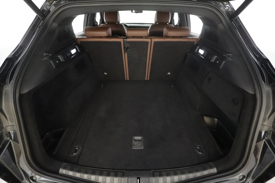 Alfa Romeo Stelvio vaihtoauto