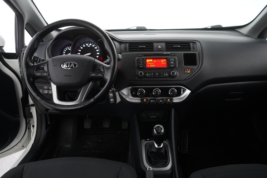 Kia Rio vaihtoauto