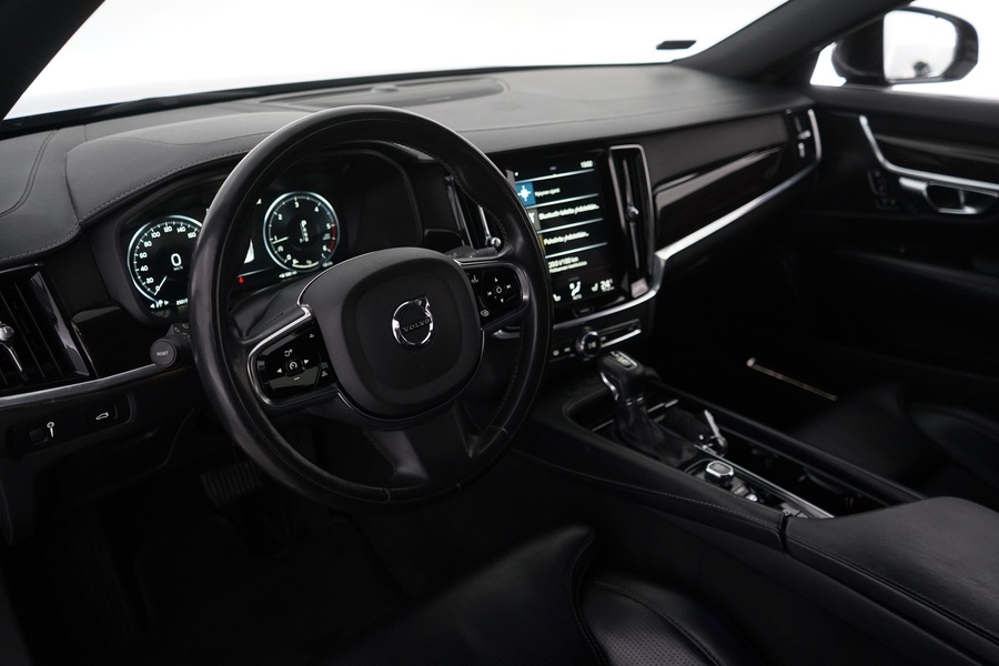 Volvo S90 vaihtoauto