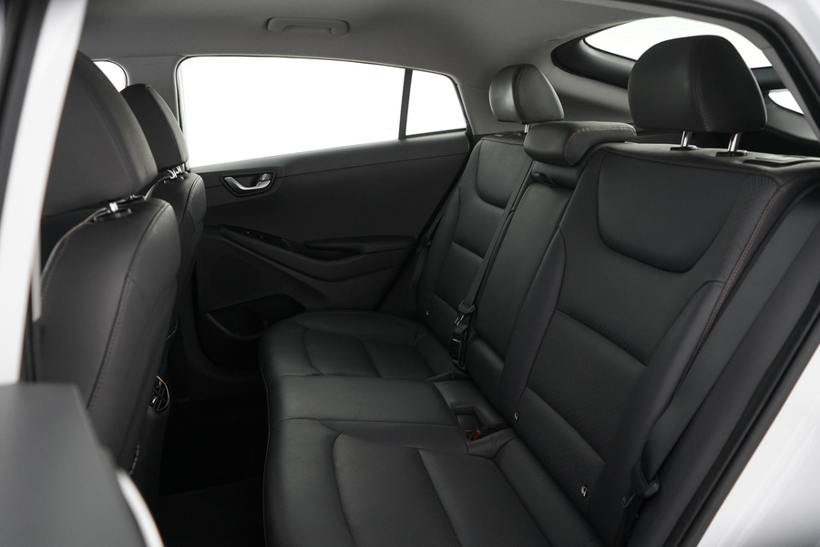 Hyundai IONIQ electric vaihtoauto