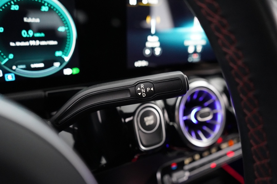 Mercedes-Benz EQA vaihtoauto