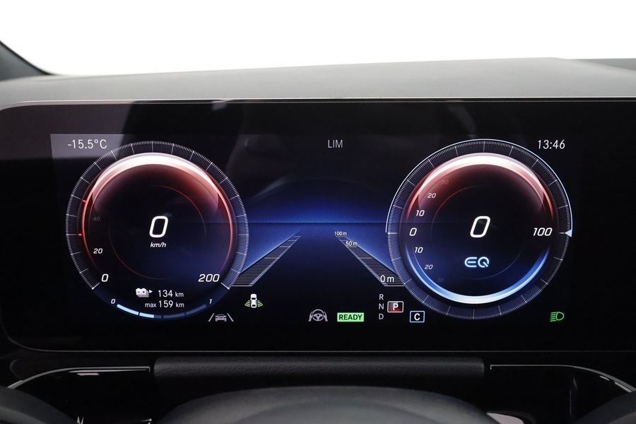 Mercedes-Benz EQA vaihtoauto