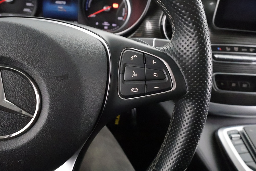 Mercedes-Benz EQV vaihtoauto