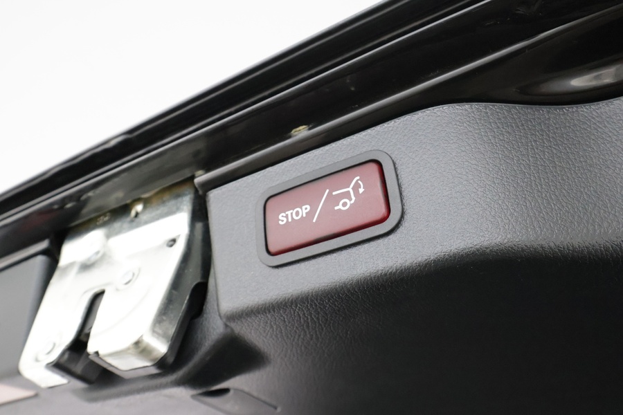 Mercedes-Benz EQV vaihtoauto