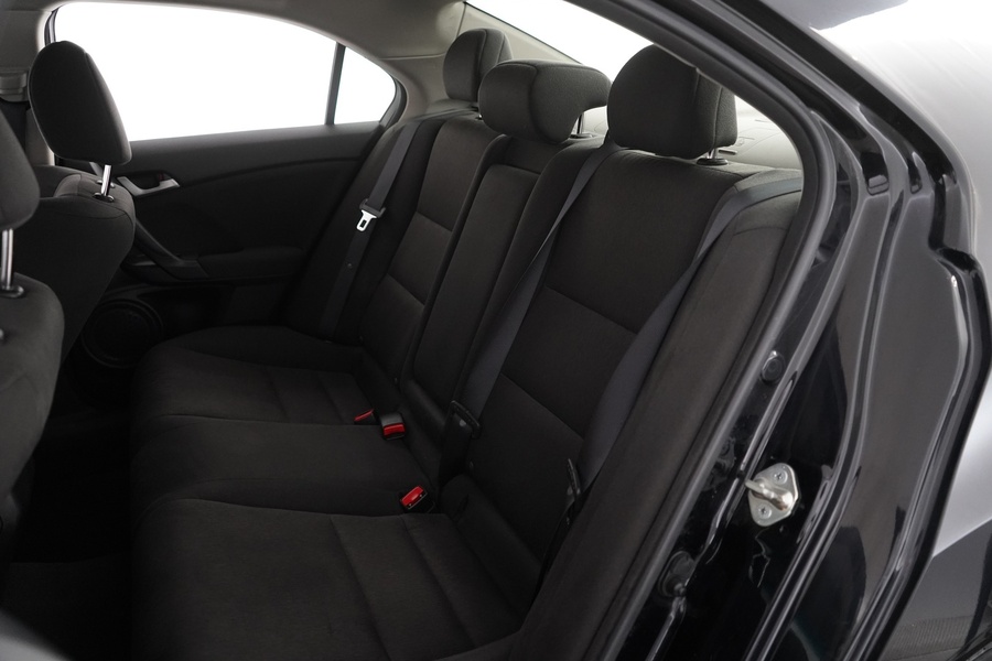 Honda Accord vaihtoauto