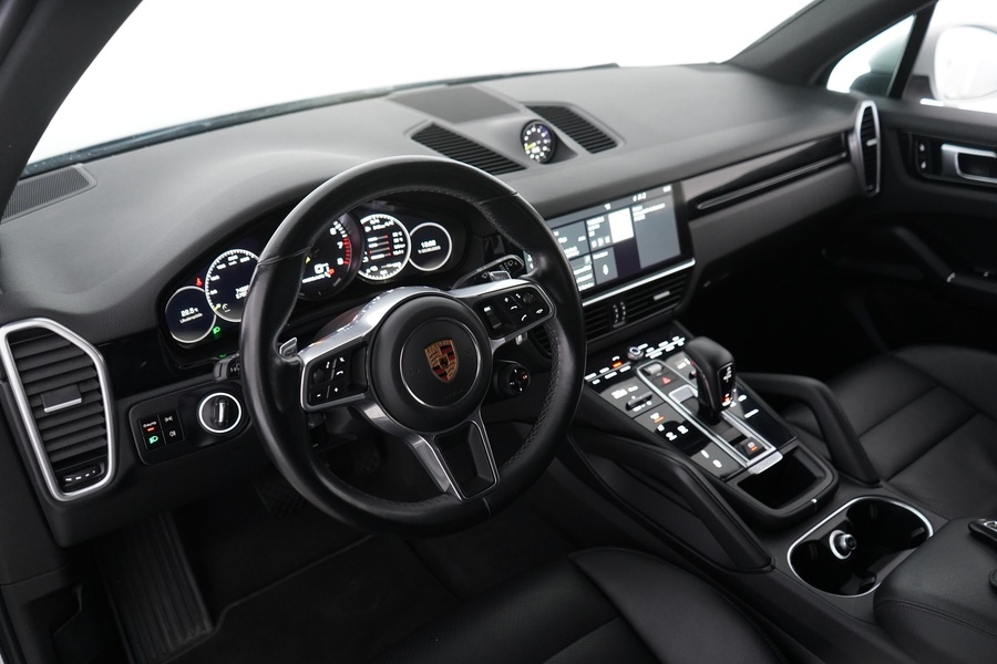 Porsche Cayenne vaihtoauto