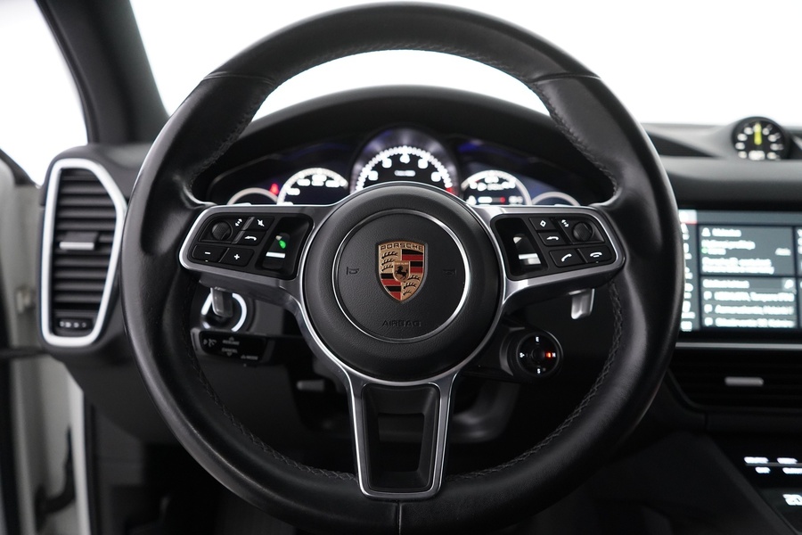 Porsche Cayenne vaihtoauto