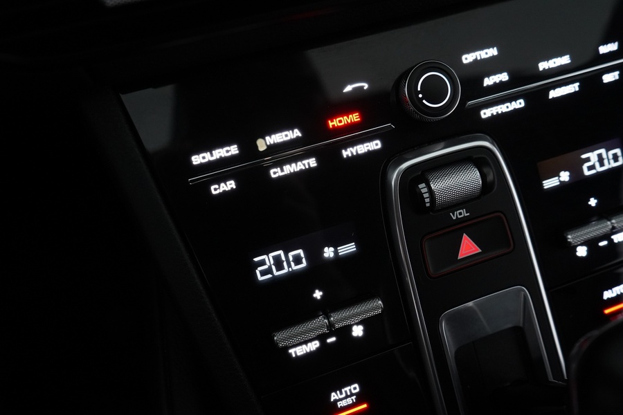 Porsche Cayenne vaihtoauto