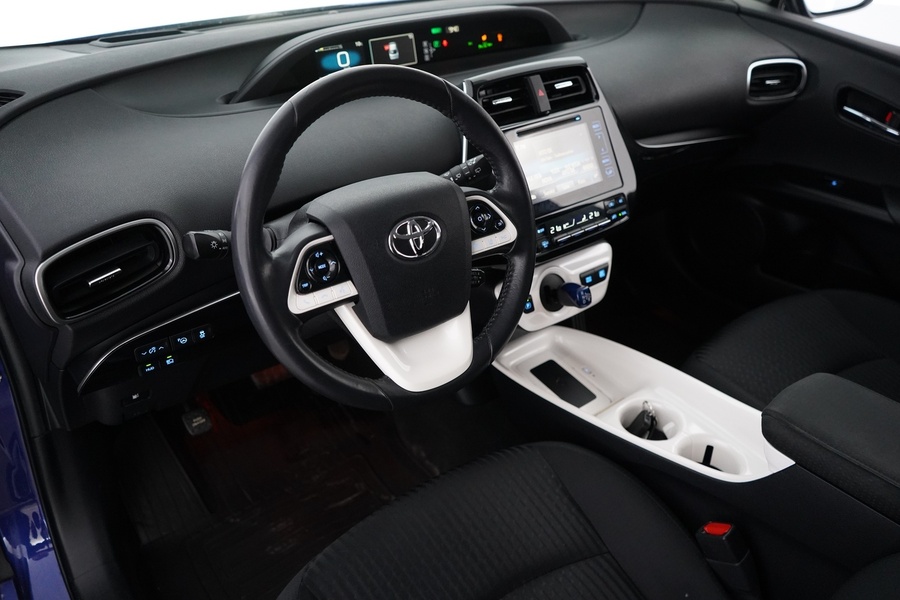 Toyota Prius vaihtoauto