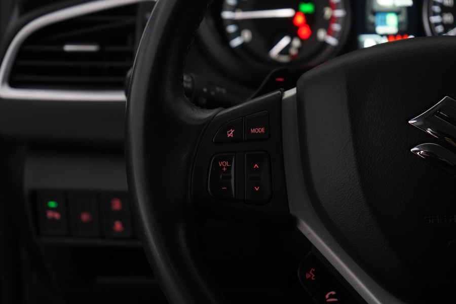 Suzuki S-Cross vaihtoauto