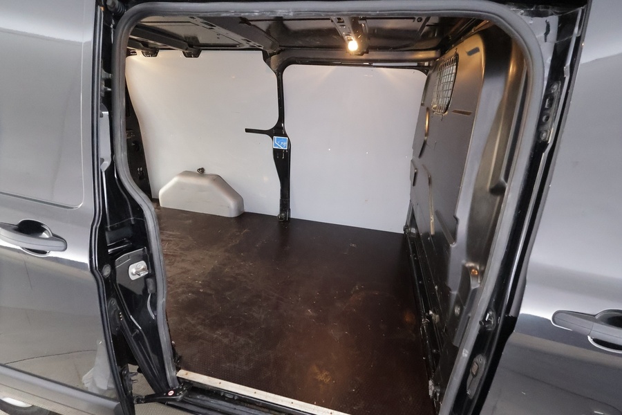 Ford Transit Custom vaihtoauto