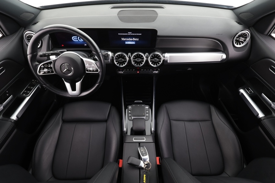 Mercedes-Benz EQB vaihtoauto