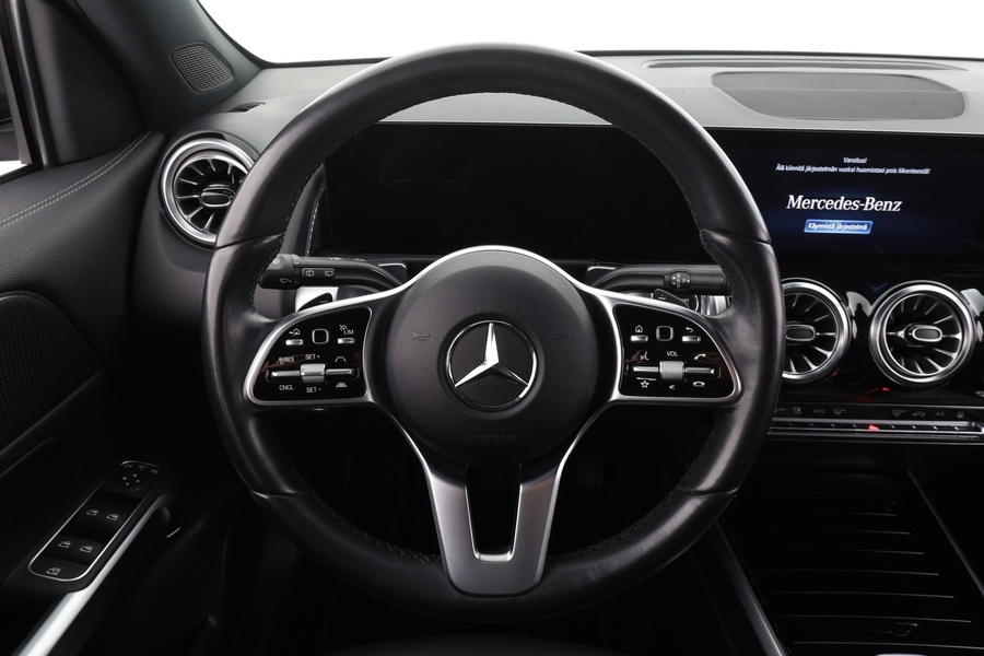 Mercedes-Benz EQB vaihtoauto