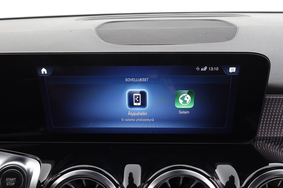 Mercedes-Benz EQB vaihtoauto