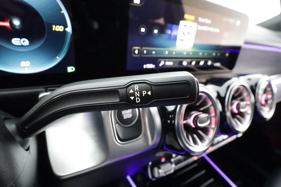 Mercedes-Benz EQB vaihtoauto