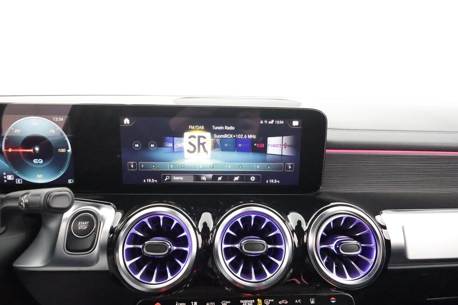 Mercedes-Benz EQB vaihtoauto