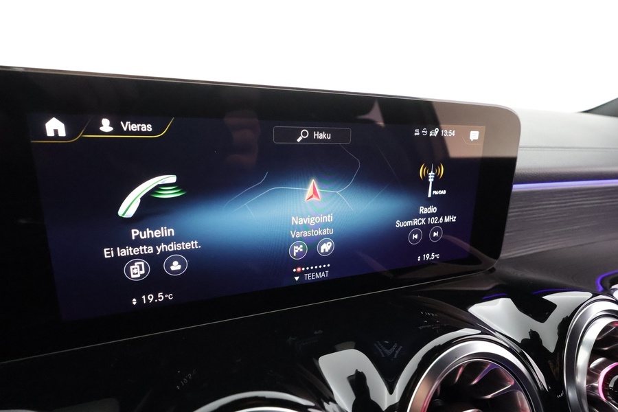 Mercedes-Benz EQB vaihtoauto