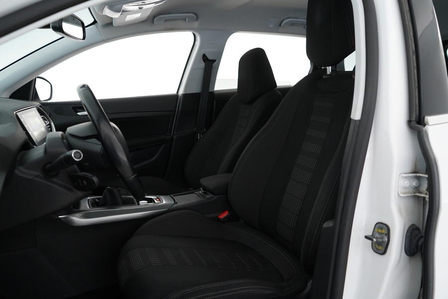 Peugeot 308 vaihtoauto